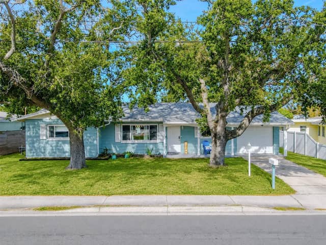 11615 PARK BLVD photo