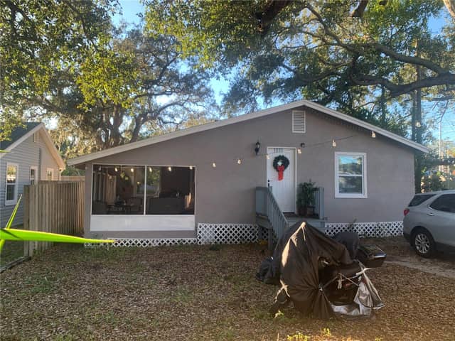 1880 SYLVAN DR photo