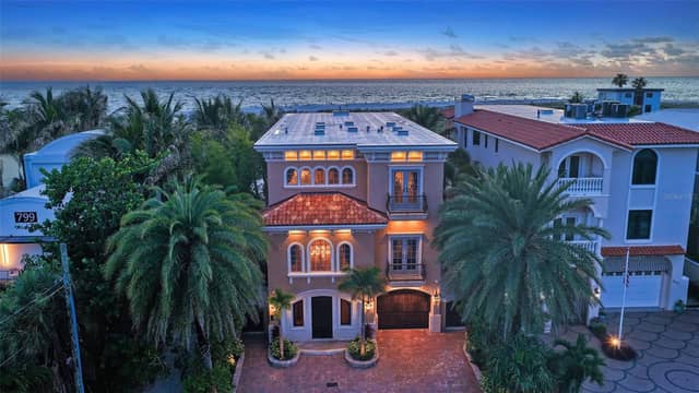 801 N SHORE DR photo