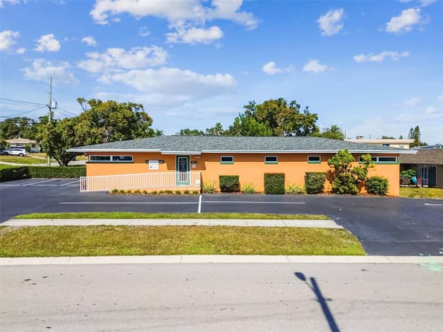 321 S LINCOLN AVE photo