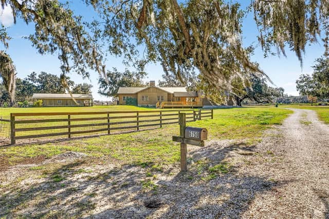 6750 SUTTON OAKS LN photo