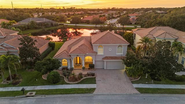 6961 SCRUB JAY DR photo