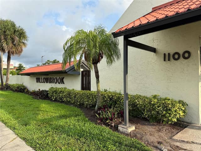 1100 E BAY DR #35 photo
