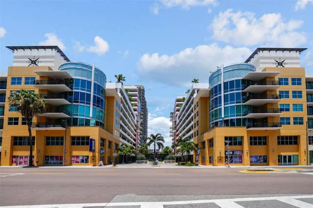 1208 E KENNEDY BLVD #618 photo