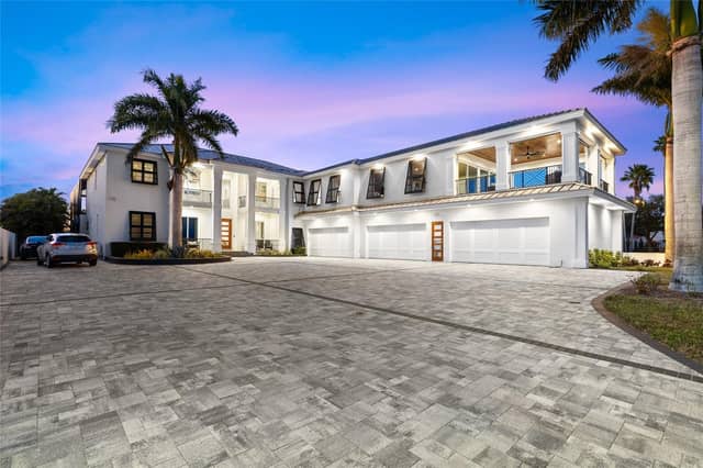 951 S BAYSHORE BLVD photo