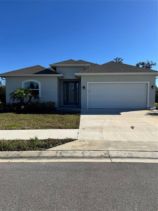 720 REDBUD CT photo