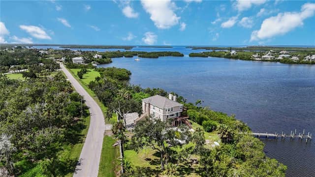 1470 BAYSHORE DR photo