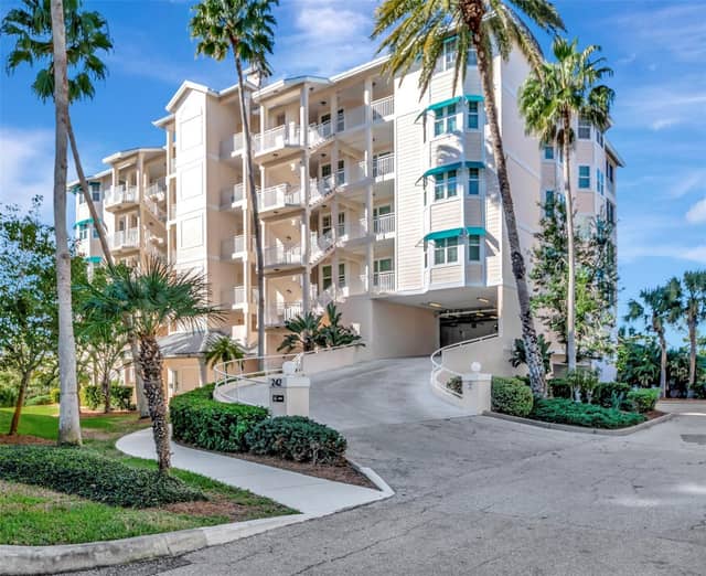 242 HIDDEN BAY DR #602 photo