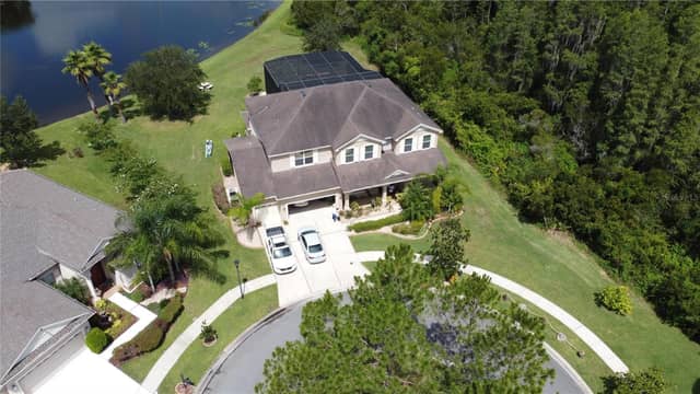 10503 PALM COVE AVE photo