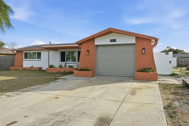 7628 DALE DR photo