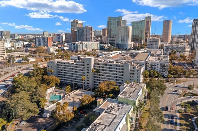 201 W LAUREL ST #310 photo