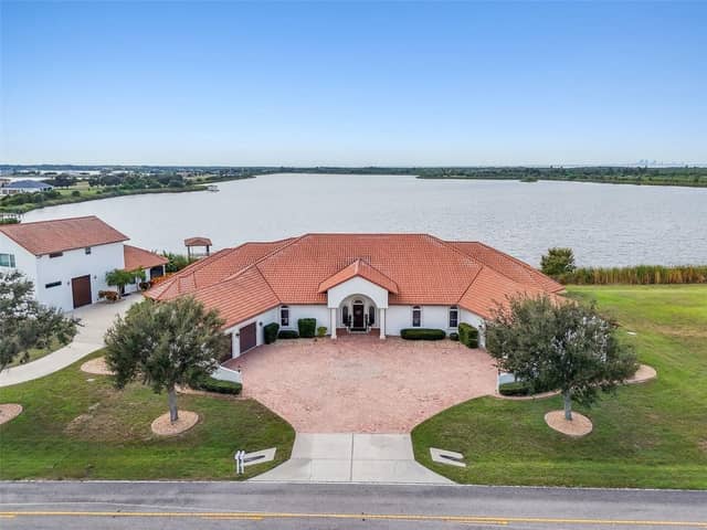 3215 GULF CITY RD photo