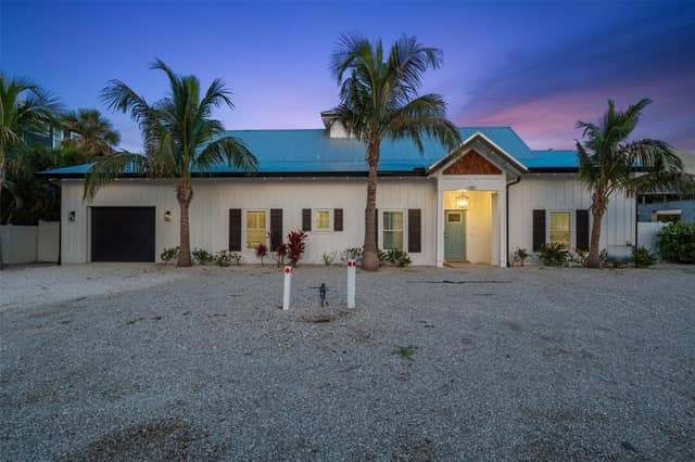 305 73RD ST photo