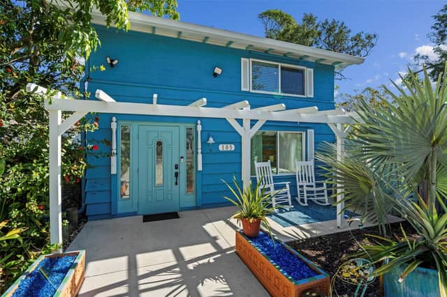 105 TUCKER AVE photo