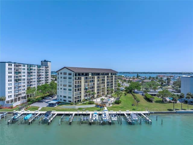 650 ISLAND WAY #204 photo