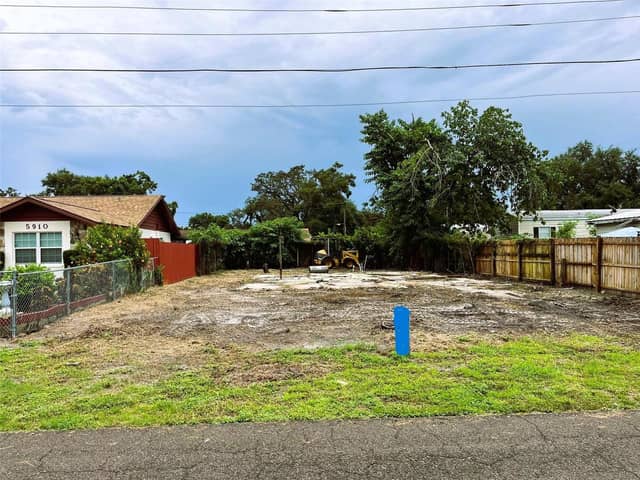 5912 HARVEY ST photo