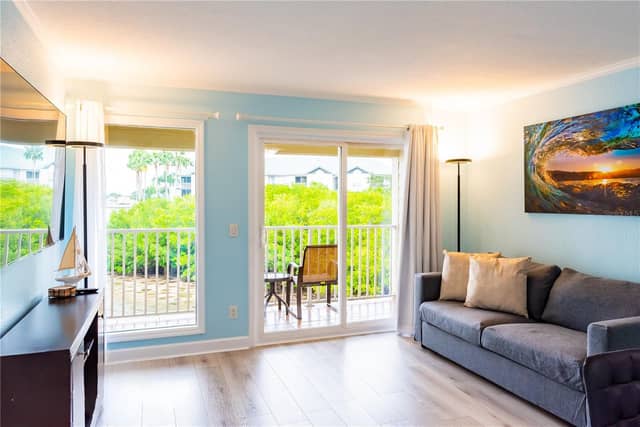 2506 N ROCKY POINT DR #275 photo