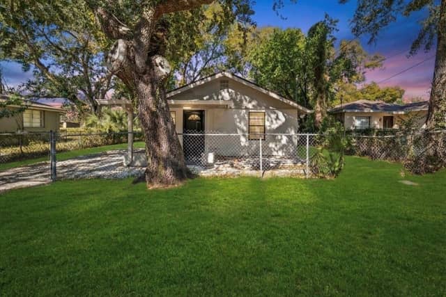 1804 E PALIFOX ST photo