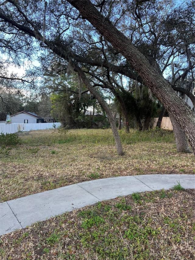 FORDE AVE photo