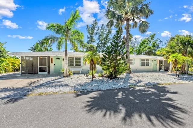 578 - 580 COMPANION WAY photo