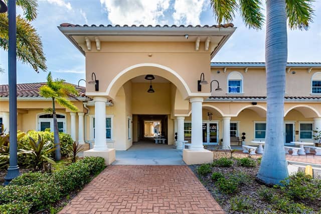 1500 E VENICE AVE #4F photo