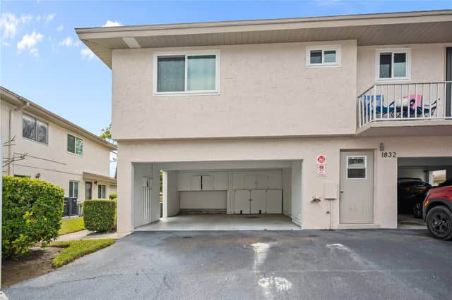1832 BOUGH AVE #3 photo
