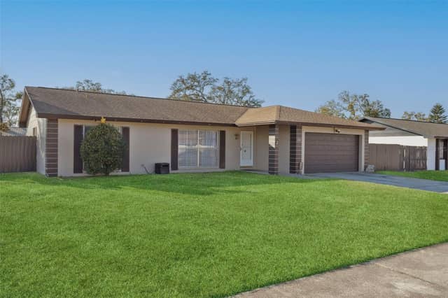 1614 BERKSHIRE DR photo