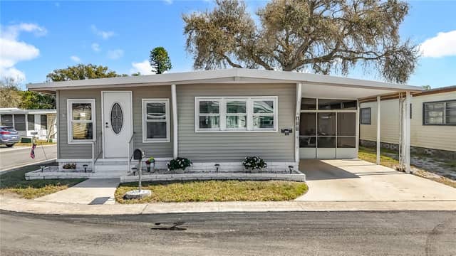 10101 N LAKE DR #89 photo