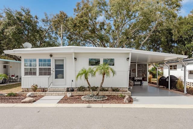 2331 BELLEAIR RD #906 photo