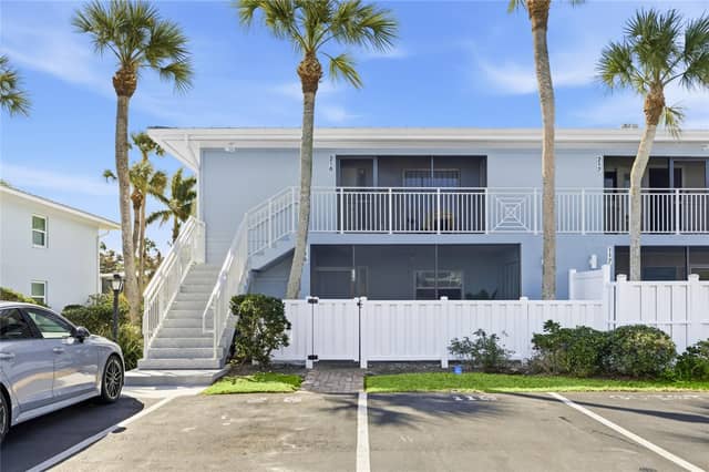 600 MANATEE AVE #116 photo