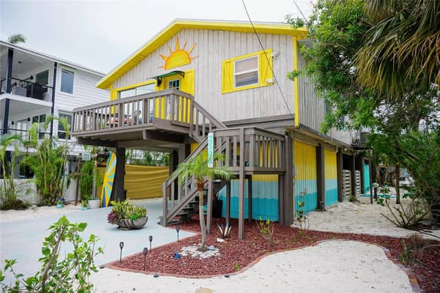 2504 AVENUE B photo