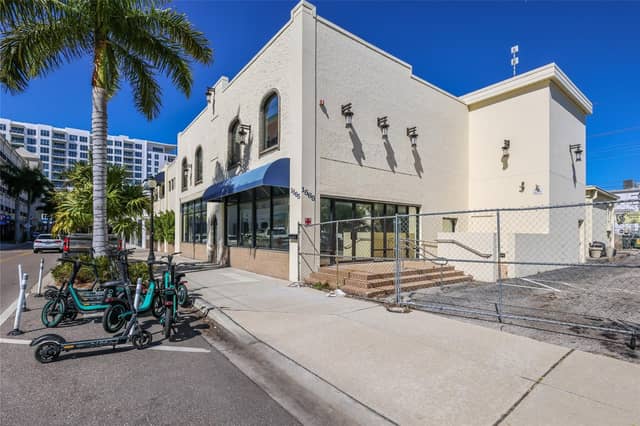 1565 STATE ST photo