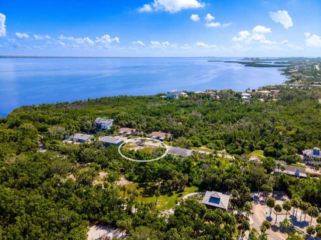 681 GULF BAY RD photo