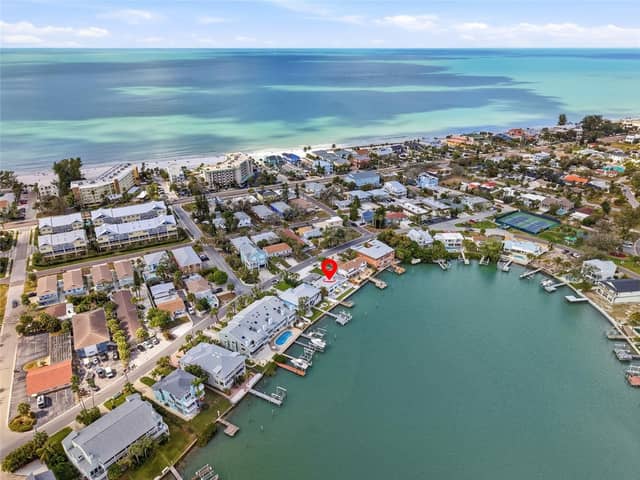 2605 BAY BLVD photo