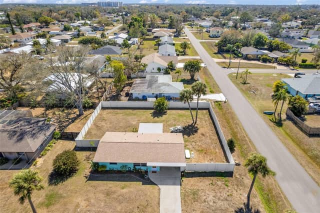 960 DARWIN RD photo