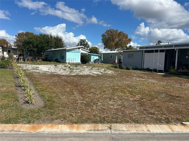 5254 PEBBLE BEACH AVE photo