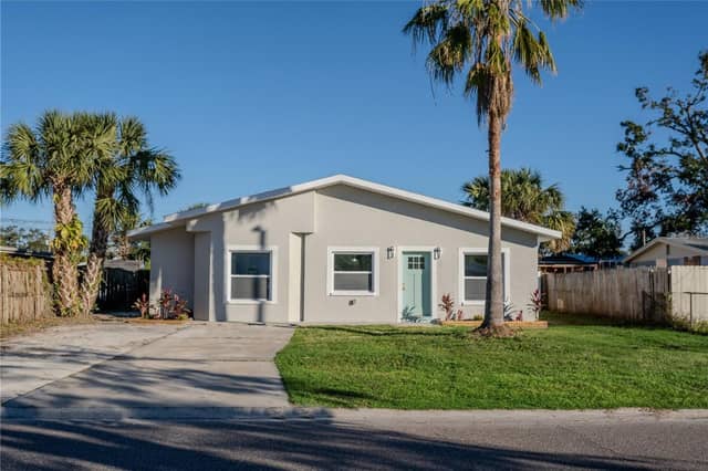 5516 GOLDEN DR photo