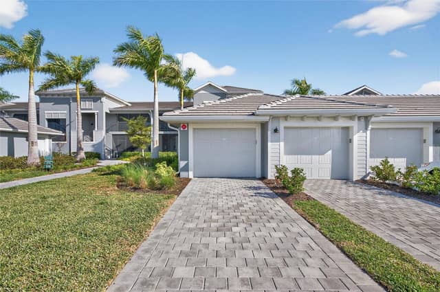 12520 GALAPAGOS CT #105 photo