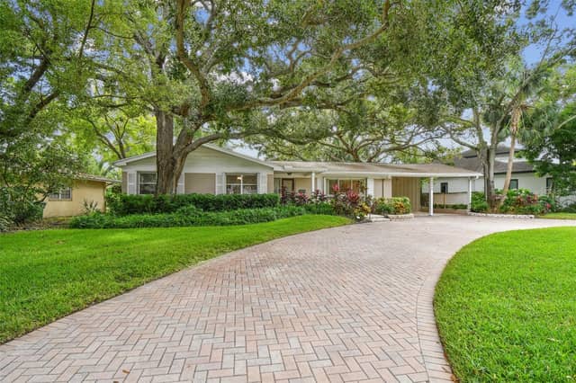 4508 HENDERSON BLVD photo