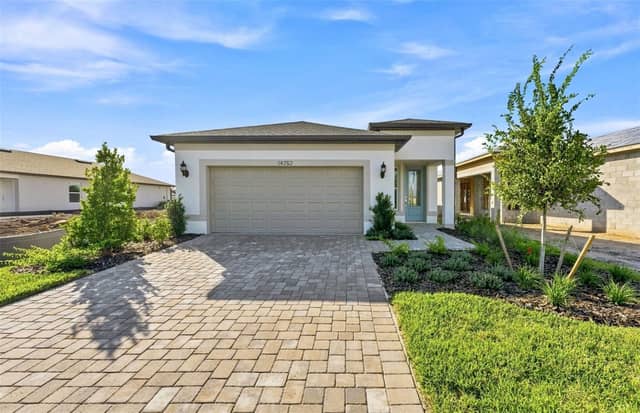 14752 SUNLIT CIR photo