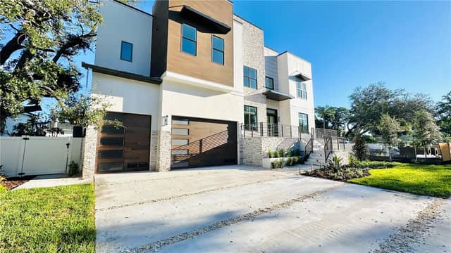 4629 W LONGFELLOW AVE photo