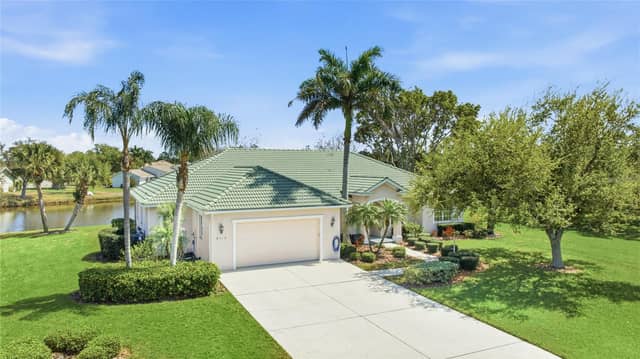6115 9TH AVENUE CIR NE photo