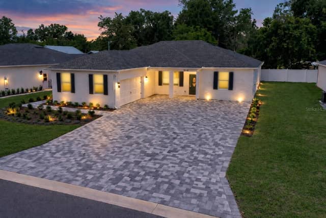 37549 TERI CT photo