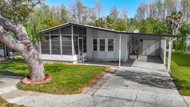 10321 MARINETTE AVE photo