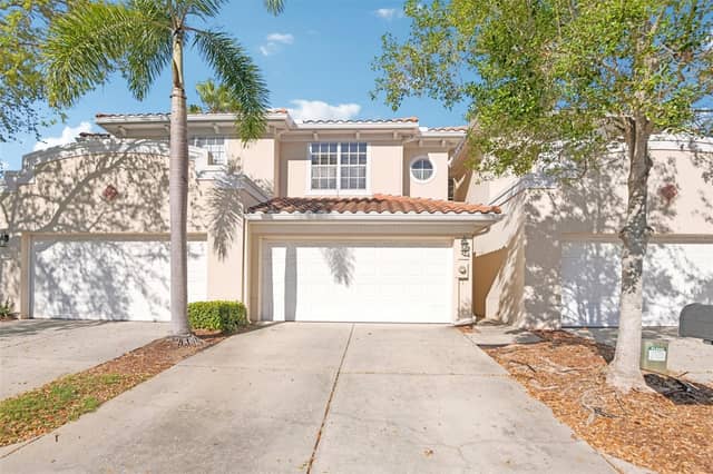 300 VALENCIA CIR photo