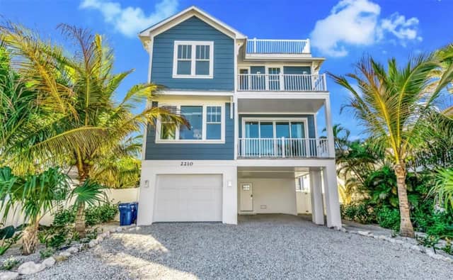 2210 AVENUE A photo