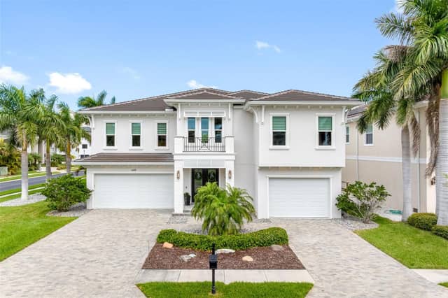 124 FOREST HILLS DR photo