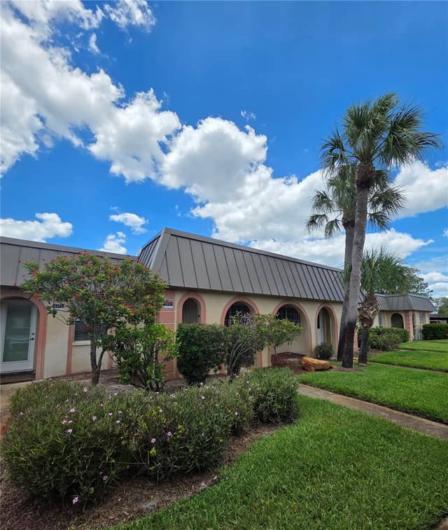 4461 RUSTIC DR photo