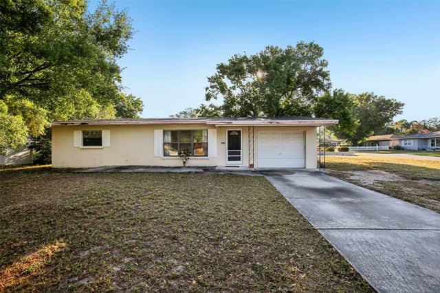 1415 WOOD AVE photo