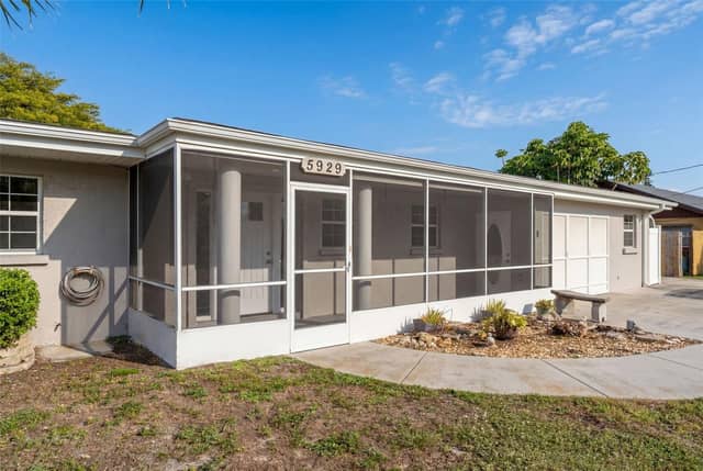 5929 MURDOCK AVE photo